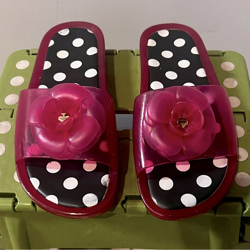 Kate Spade flat slides, size 7.